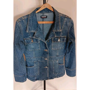 Medium Bongo Denim Jacket Dark Wash Women’s Button Up NICE!
